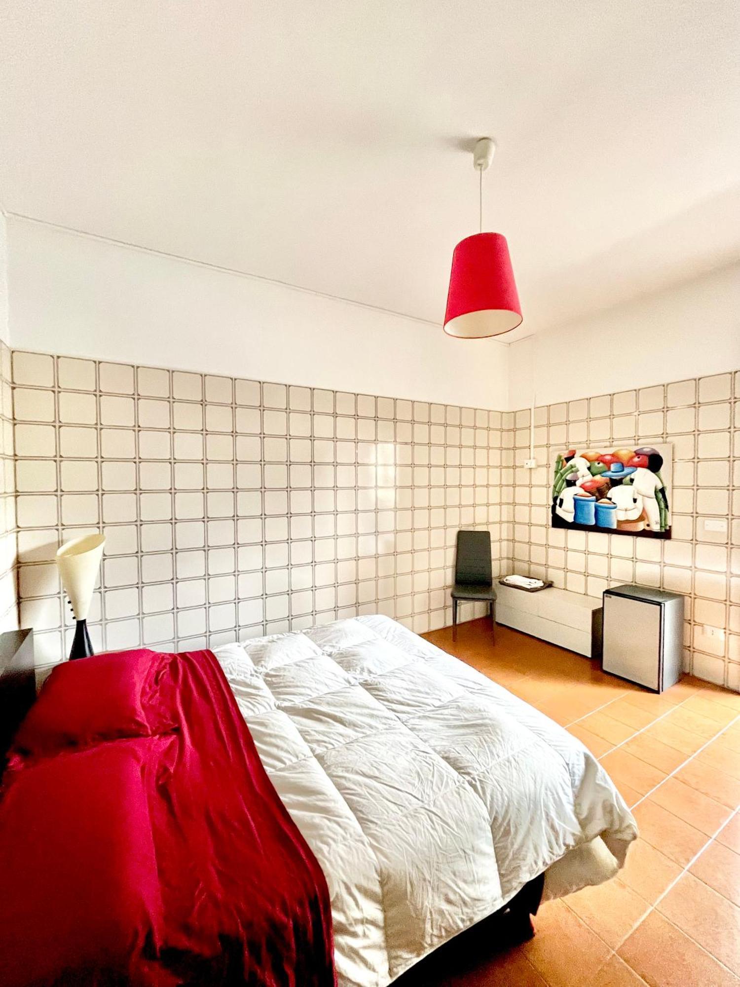 Puglia Low-Cost, Holiday Home Brindisi Exterior foto